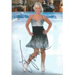 Suzanne Shaw signed 10x8 inch colour photo, 29/09/1981 singer, actress and TV presenter, rose to