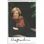 Maggie Smith signed 6x4 colour photo. Good Condition. We combine postage on multiple winning lots