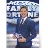 Vernon Kay Presenter Signed Family Fortunes 8x12 Photo. Good Condition. We combine postage on