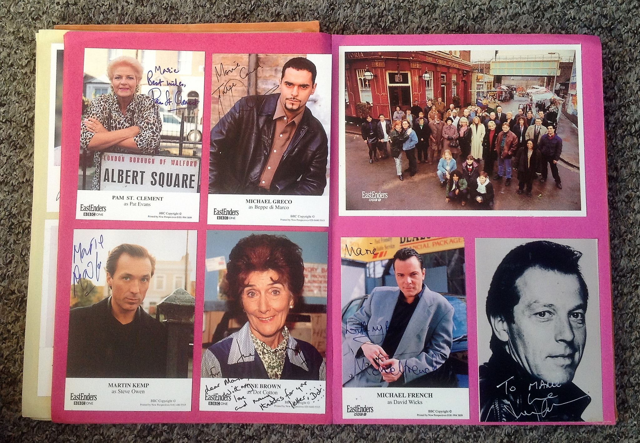 Assorted signature collection in scrapbook. Various names included amongst them are Don Estelle 10x8 - Image 4 of 7