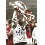 Alex Ferguson Man United Signed 12 x 8 inch football photo. Good Condition. All autographs are