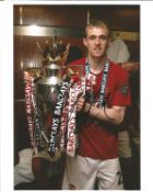 Darren Fletcher Man United Signed 10 x 8 inch football photo. Supplied from stock of www.