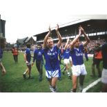 Andy Gray Everton Signed 12 x 8 inch football photo. Supplied from stock of www.sportsignings.co.