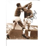 Alex Young Everton Signed 10 x 8 inch football photo. Supplied from stock of www.sportsignings.co.uk