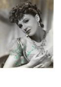Phyllis Calvert Signed photo black and white 9 x 7 inch. Dedicated To Gerald. Inscribed Best wishes.