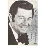 Reg Varney signed 6x4 black and white photo, 11 July 1916 - 16 November 2008) was an English