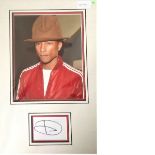 Pharrell Williams music genuine authentic signed autograph display. A 20cm x 25cm image double 3D