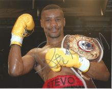 Steve Robinson Signed Boxing 8x10 Photo. Good Condition. All signed pieces come with a Certificate