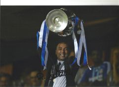 Football Roberto De Matteo signed 12x8 colour photo pictured lifting the Champions League Trophy