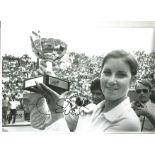 Tennis Chris Evert Signed 12 x 8 inch tennis colour black and white photo. Good Condition. All