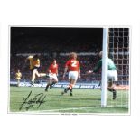 Frank Stapleton Signed Arsenal Fa Cup Final 12x16 Photo. Good Condition. All signed pieces come with