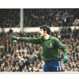 Peter Bonetti Chelsea football legend signed 10 x 8 colour photo. Good Condition. All signed