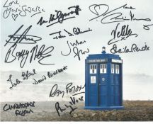 Dr Who multiple signed 8x10 inch photo signed by TWELVE actors who have starred in Doctor Who, these