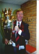 Alex Ferguson Man United Signed 12 x 8 inch football photo. Good Condition. All signed pieces come