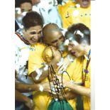 Roberto Carlos Brazil Signed 12 x 8 inch football photo. Good Condition. All signed pieces come with