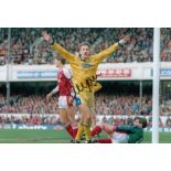 Leeds United Lee Chapman, Football Autographed 12 X 8 Photo, A Superb Image Depicting The Leeds