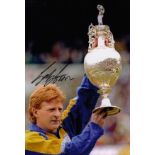 Leeds United Gordon Strachan, Football Autographed 12 X 8 Photo, A Superb Image Depicting The