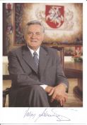 Valdus Adamkus Lithuanian President Signed 5x7 Promo Photo . Good Condition. All signed pieces