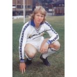 Leeds United Arthur Graham, Football Autographed 12 X 8 Photo, A Superb Image Depicting The Winger