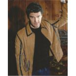David Boreanz signed 10 x 8 colour Bones Photoshoot Portrait Photo, from in person collection
