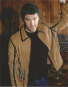 David Boreanz signed 10 x 8 colour Bones Photoshoot Portrait Photo, from in person collection