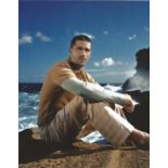 Matthew Fox signed 10 x 8 colour Lost Photoshoot Portrait Photo, from in person collection
