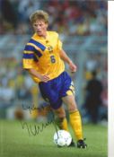 Stefan Schwarz Sweden 12 x 8 signed colour photo. Good Condition. All signed pieces come with a