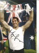 Mark Schwarzer Australia Signed 10 x 8 inch football photo. Good Condition. All signed pieces come