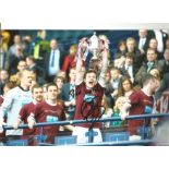 Darren Barr Hearts Signed 12 x 8 inch football photo. Good Condition. All signed pieces come with