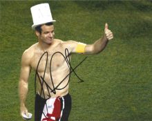 Ryan Nelsen New Zealand signed 10 x 8 colour photo. Good Condition. All signed pieces come with a