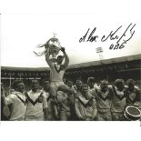 Alex Murphy Signed 10 x 8 inch rugby photo. Good Condition. All signed pieces come with a