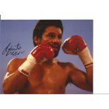 Roberto Duran Signed Boxing Photograph 10 X 8. Good Condition. All signed pieces come with a