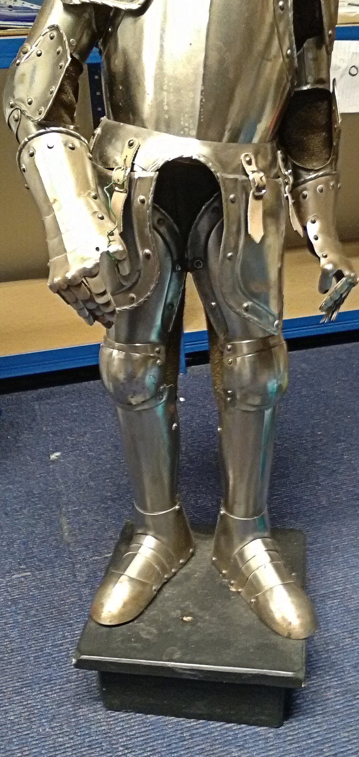 Unique rare Miniature suit of Armour a model used to make full sized pieces for the movie Henry VIII - Image 3 of 4