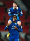 Distin and Oviedo Everton Signed 16 x 12 inch football photo. Good Condition. All signed pieces come