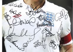 England 16 x12 photo signed by Peter Barnes, Gavin McCann, Joe Royle, Phil Neville, Frank Lampard,