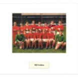 Bill Foulkes signed 13x11 mounted Manchester United 1960s team colour photo. William Anthony Foulkes