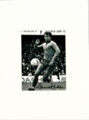 Howard Kendall signed 16x12 overall mounted black and white photo pictured during his playing days