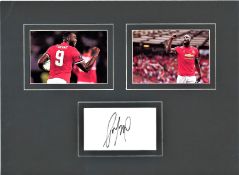 Romelu Lukaku 16x12 overall mounted signature piece includes signed album page and two colour photos