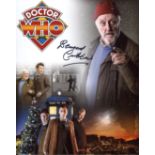 Doctor Who 8x10 inch photo scene signed by actor Bernard Cribbins as Wilf Mott. Good Condition.