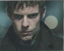 Harry Treadaway signed 10x8 colour photo. English actor known for his performances as Victor