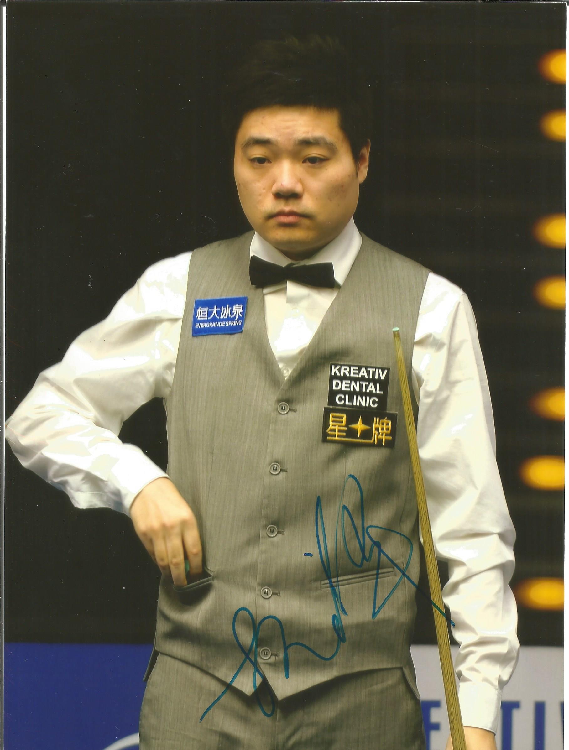 Snooker collection. 6 8x6 colour photos. Individually signed by Stuart Bingham, Judd Trump, DIng Jun - Image 5 of 6