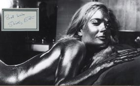 Shirley Eaton genuine authentic signed autograph display. High quality professionally mounted