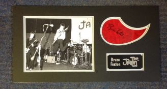 Bruce Foxton genuine authentic signed autograph display. High quality professionally mounted 11x21