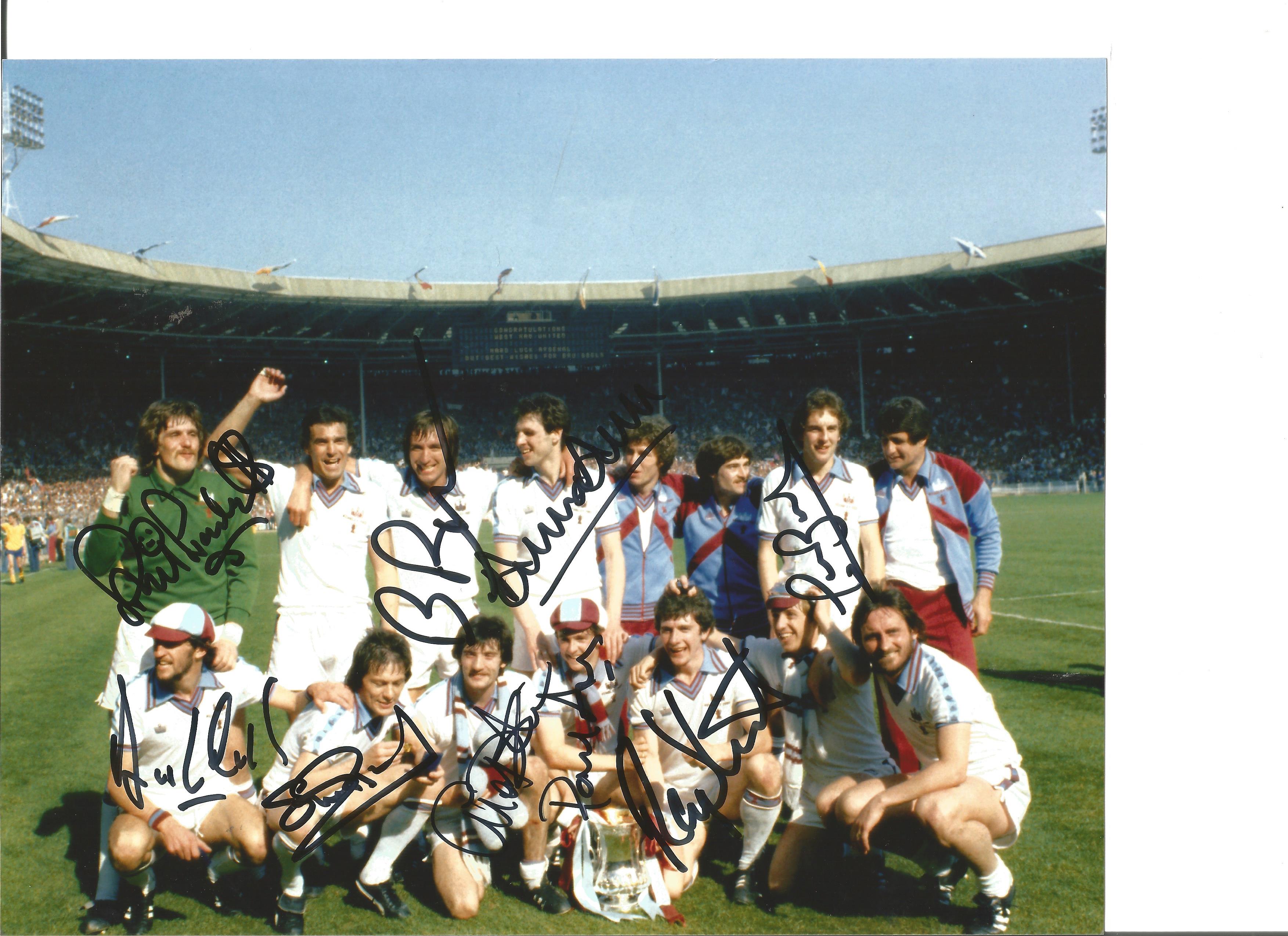 Football West Ham 1980 FA Cup 10x8 Colour Photo Signed By 9 Of The Hammers Winning Side Includes