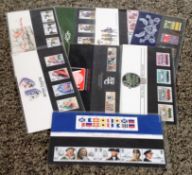 GB presentation packs. 8 included. 1982. Good condition. We combine postage on multiple winning lots
