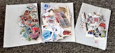 GB stamp collection. Assorted used, some on paper. Bag of GB stamps mainly unmounted mint. Good