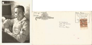 Gene Kelly PRINTED signed photo and envelope from MGM 1946. Good condition. We combine postage on