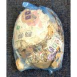 Worldwide stamp collection glory bag hundreds of stamps used cleaned mostly 1930s, 40s and 50s