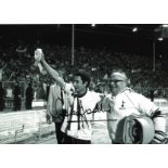 Football Osvaldo Ardiles signed 16x12 black and white photo pictured after Spurs victory in the 1981