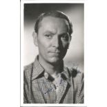William Hartnell Dr Who very rare signed 6 x 4 inch b w portrait photo in middle age head and